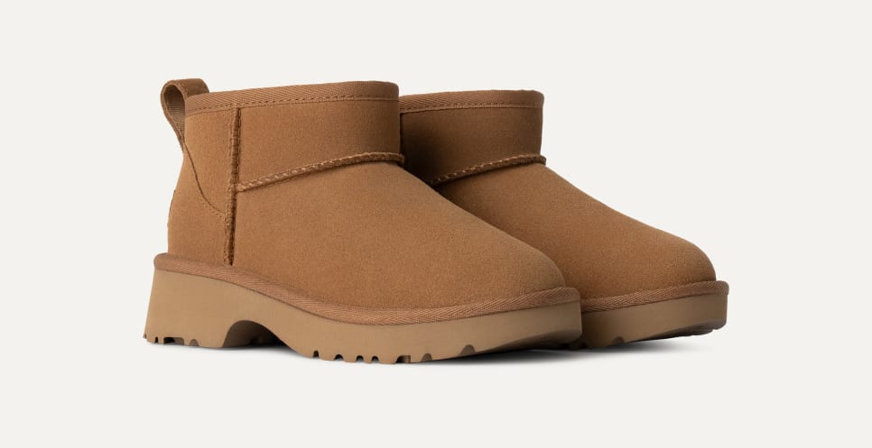 UGG】Classic Ultra Mini New Heights Boot UGG Girls K